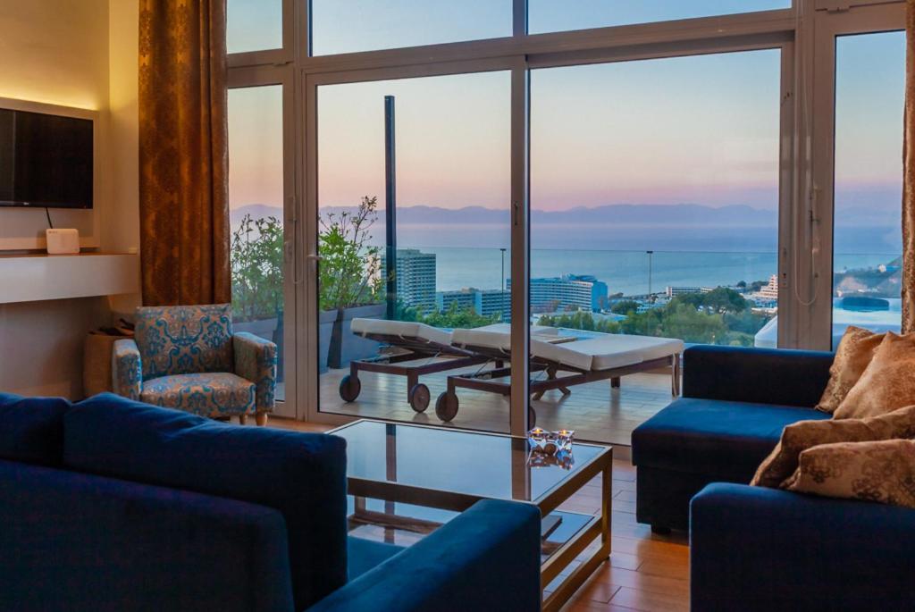 익시아 Flyviewflatsgold Privatehottub With Seaview 아파트 외부 사진