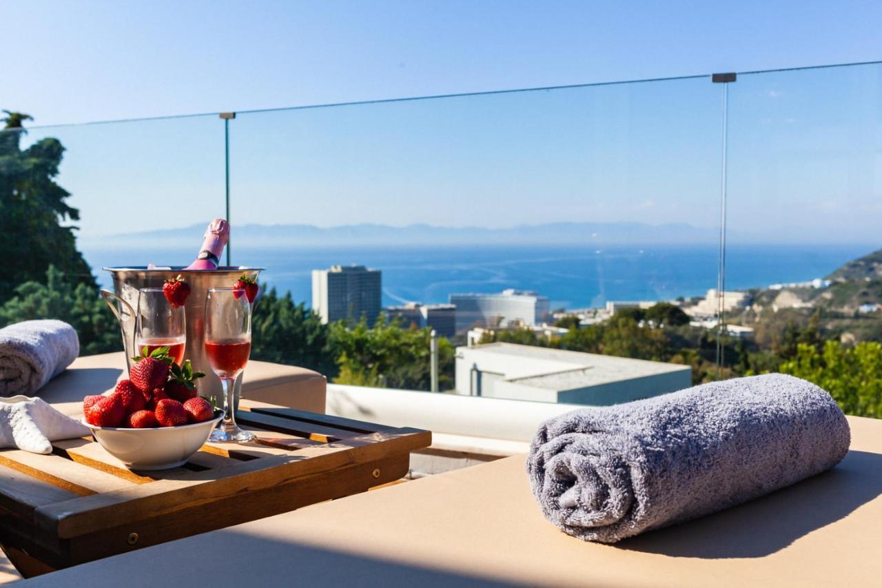 익시아 Flyviewflatsgold Privatehottub With Seaview 아파트 외부 사진