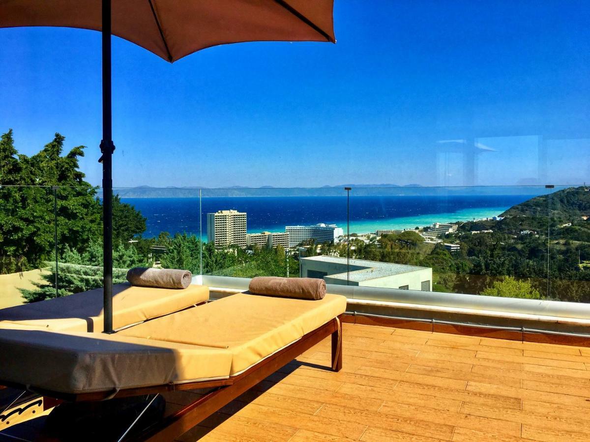 익시아 Flyviewflatsgold Privatehottub With Seaview 아파트 외부 사진